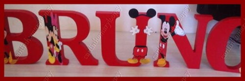 Letra em MDF personalizada Mickey