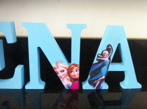 Letra MDF decorada Frozen