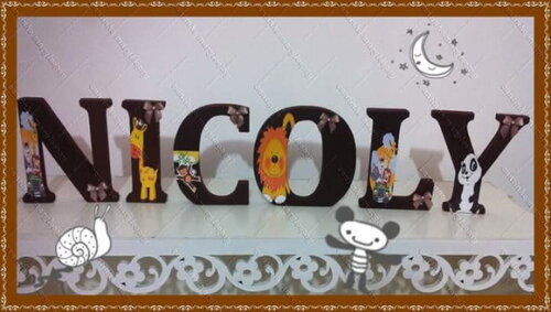 Letras em mdf personalizadas tema Safari