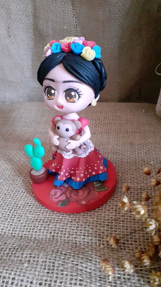 Boneca Frida Kahlo Chibi