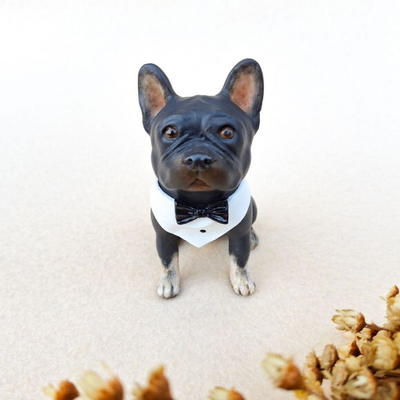 Mini Escultura Bulldog para Bolo de Casamento