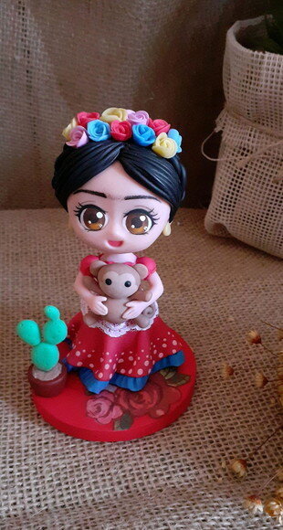 Boneca Frida Kahlo Chibi