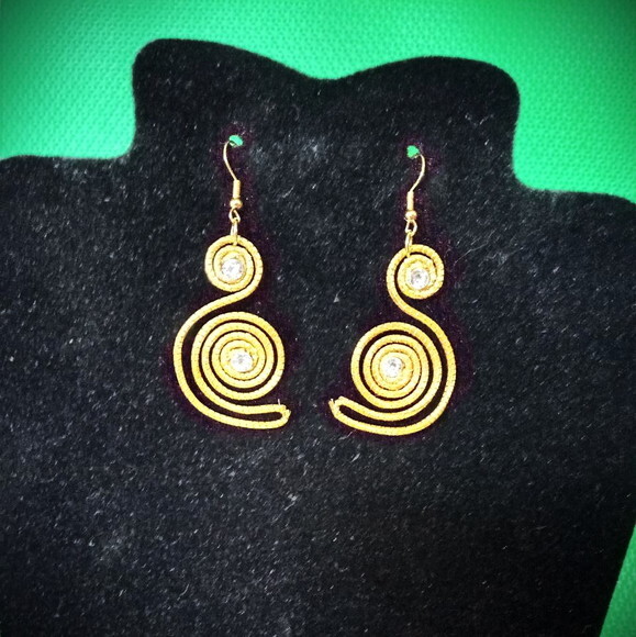 Brinco Capim Dourado Ornamentos, Artesanal