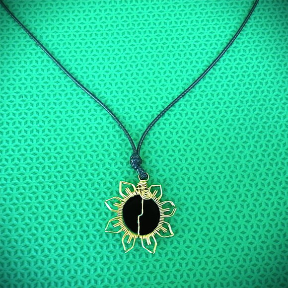 Colar Artesanal Estilo Mandala com Pedra Natural, Variados.