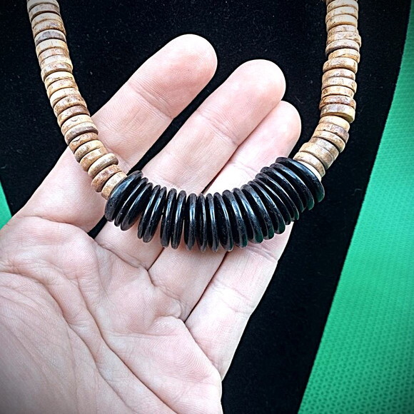 Colar de Coquinho, Feito a Mão, Artesanal