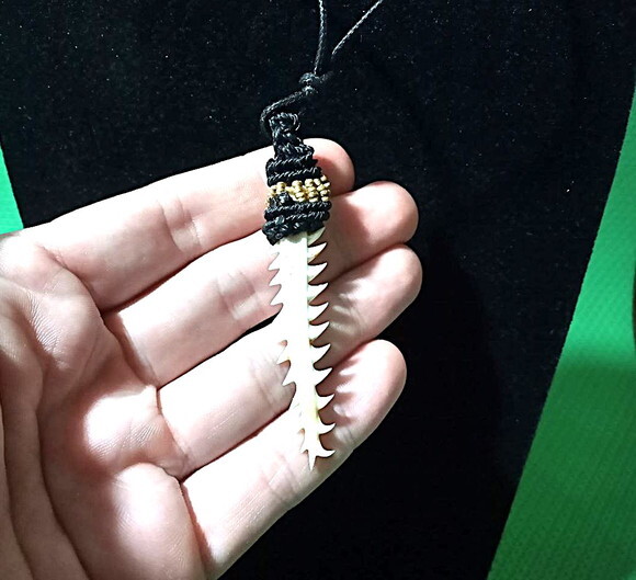 Colar Esporão de Arraia, Artesanal, Variedades