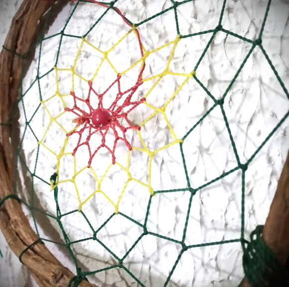 Filtro dos Sonhos de Cipó, Penas Cores do Reggae, Artesanal