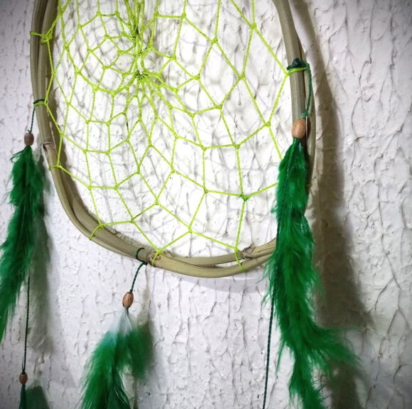 Filtro dos Sonhos de Cipó, Penas Verdes, Artesanal