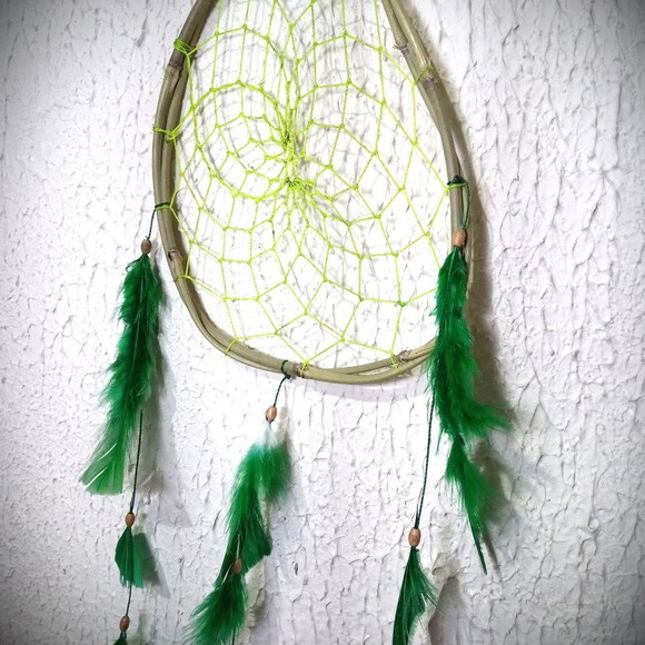 Filtro dos Sonhos de Cipó, Penas Verdes, Artesanal