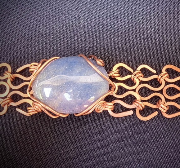 Pulseira Caminho da Lua com Pedra Sodalita, Artesanal, Cobre