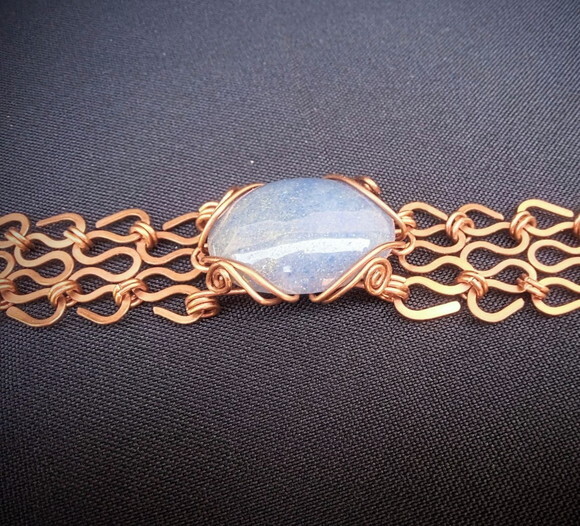 Pulseira Caminho da Lua com Pedra Sodalita, Artesanal, Cobre