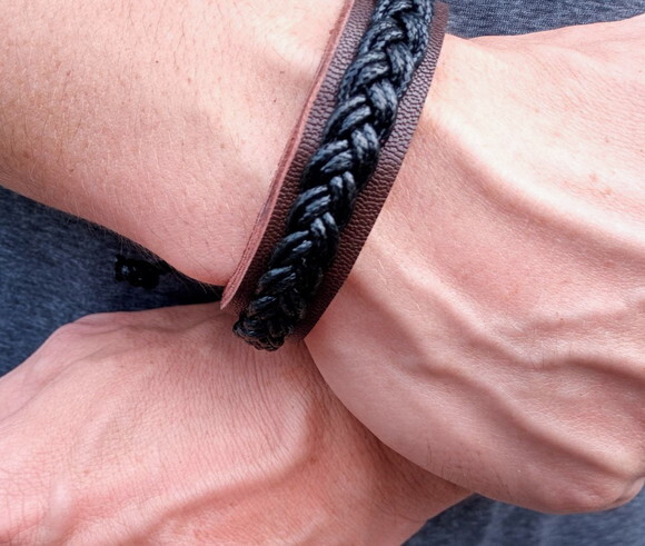 Pulseira de Couro Marrom com Trança, Artesanal
