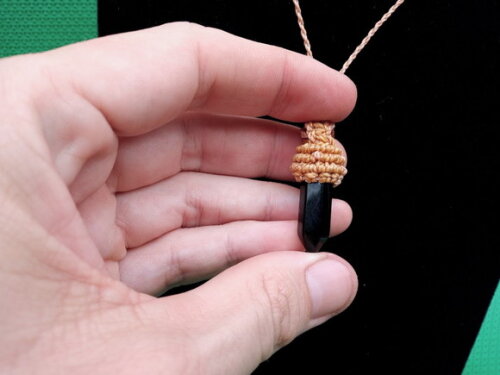Colar de Macramê com Pedra Natural Ponteira , Variedades