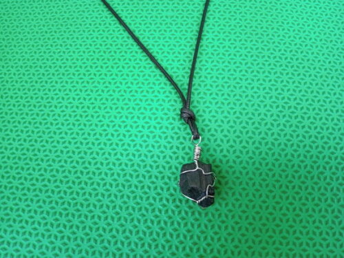 Colar de Pedra Turmalina Negra, Artesanal