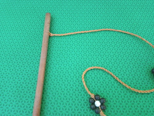 Palito de Cabelo com Tererê Pena Verde, Artesanal