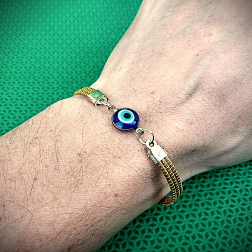 Pulseira de Capim Dourado, Artesanal