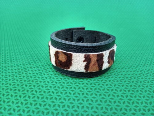 Pulseira de Couro Artesanal Tingida