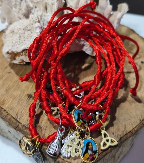 Pulseira Vermelha 7 nós