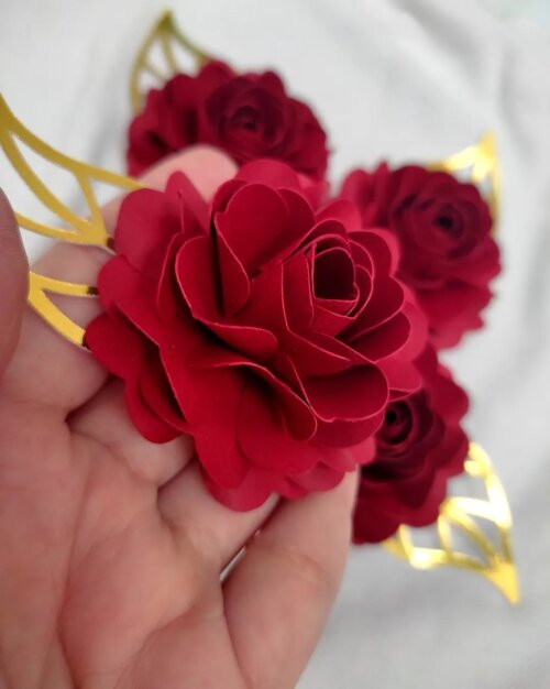Flor de Papel para Topo de Bolo - PCT com 4 unidades
