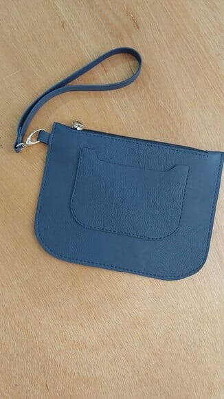 Clutch - Bolsa de Mão em Corino