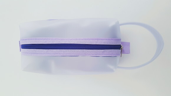 Estojo Box com visor