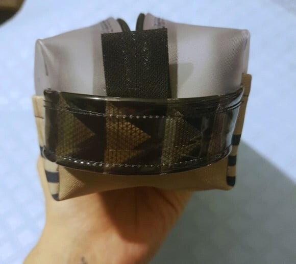Estojo Box com visor