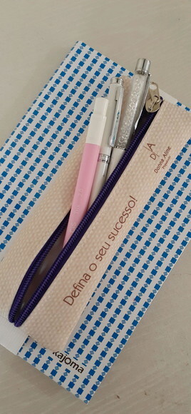 Estojo com elástico personalizado