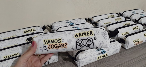 Estojo escolar Gamer