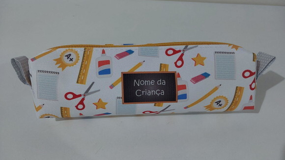 Estojo Escolar Volta às Aulas