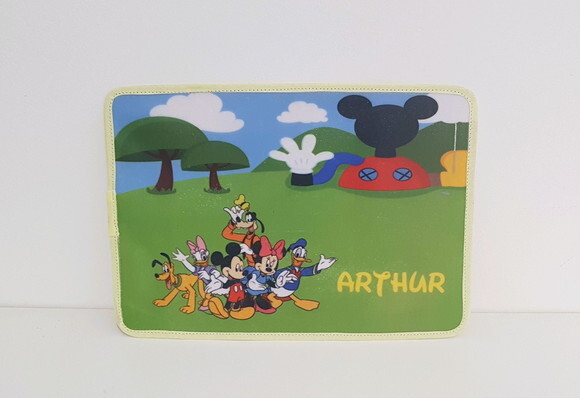 Jogo americano infantil Mickey
