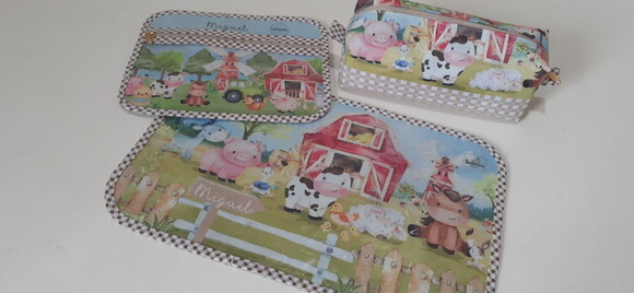 Kit escolar Fazendinha