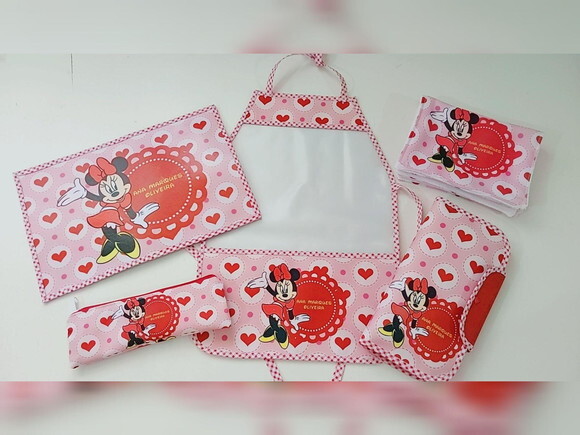 Kit Escolar Personalizado - Minnie