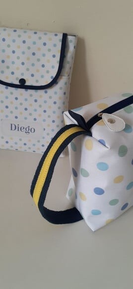 Kit higiene baby - necessaire G + porta fraldas e lenço
