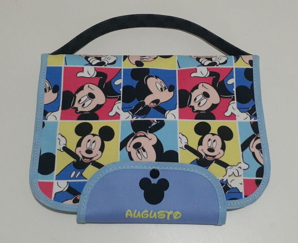 Kit higiene do bebê- Porta fraldas e lenço umedecido