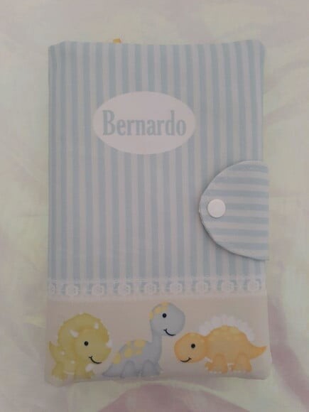 Kit higiene do bebê- Porta fraldas e lenço umedecido
