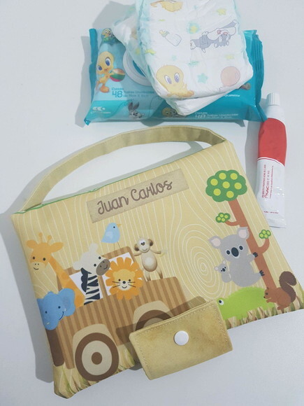 Kit higiene do bebê- Porta fraldas e lenço umedecido
