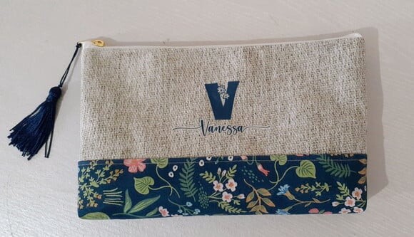 Necessaire G personalizada - floral verde