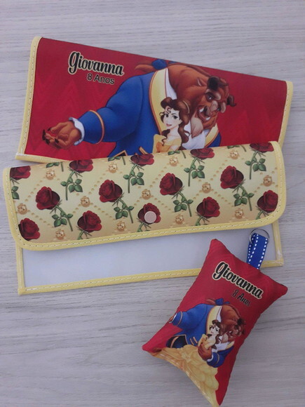 Necessaire para kit higiene - Lembrancinha a Bela e a Fera