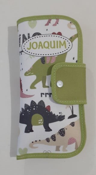 Necessaire para kit higiene com toalha