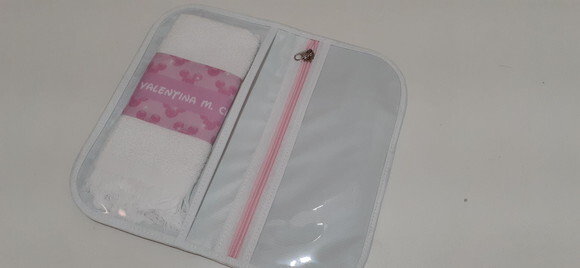 Necessaire para kit higiene com toalha