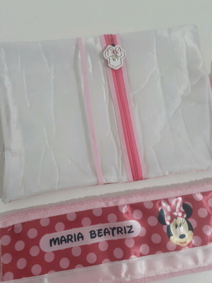 Necessaire para kit higiene com toalha