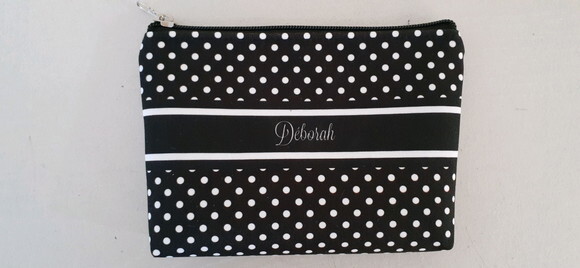 Necessaire personalizada - Bolinhas