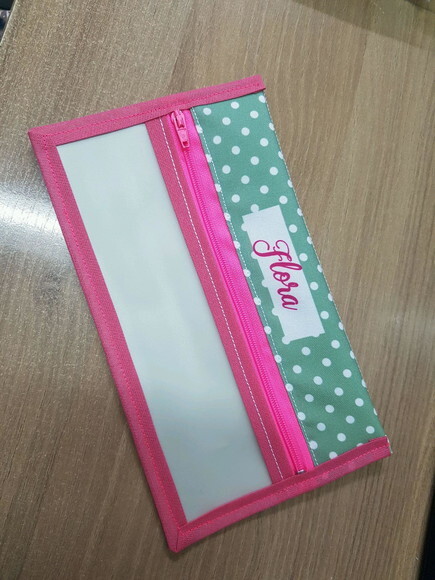Necessaire porta escova de dente