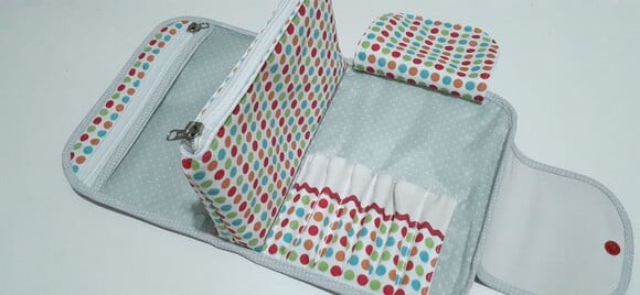 Necessaire porta maquiagem