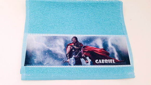 Toalha de mão personalizada heróis