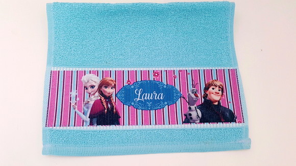 Toalha de mão personalizada princesas