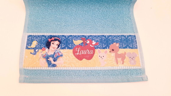 Toalha de mão personalizada princesas