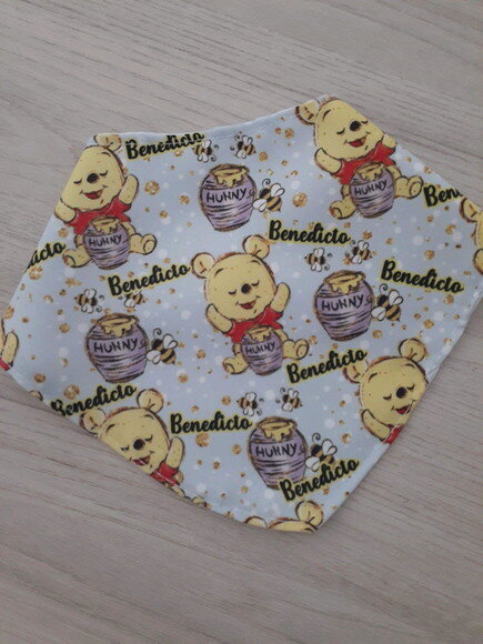 Babador bandana Ursinho Pooh