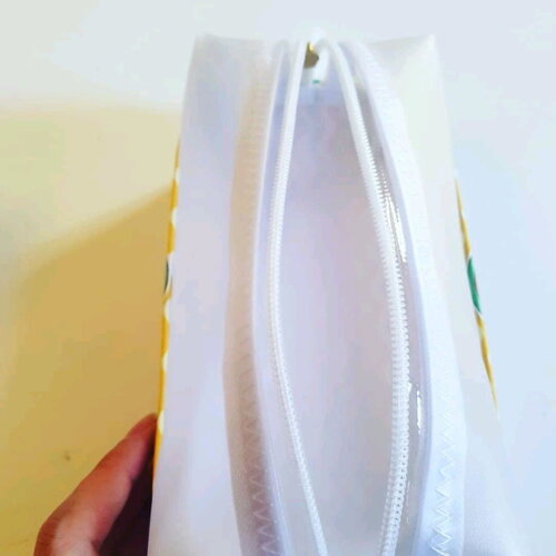 Estojo Box com visor