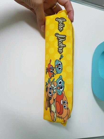 Estojo escolar simples